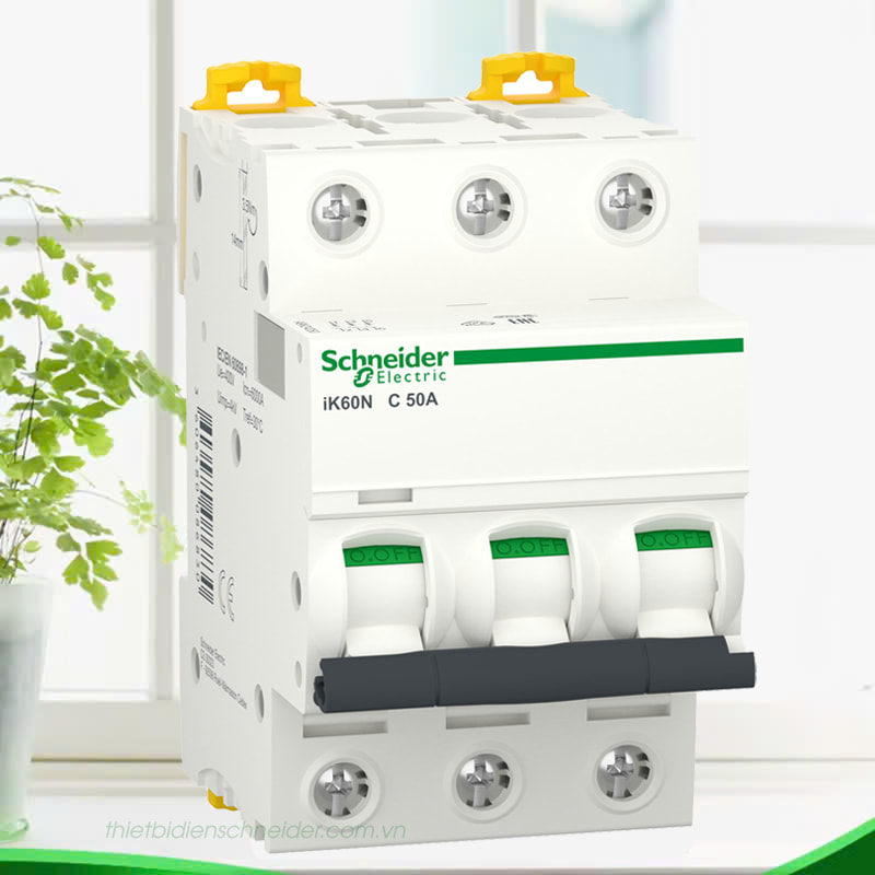 Aptomat Schneider