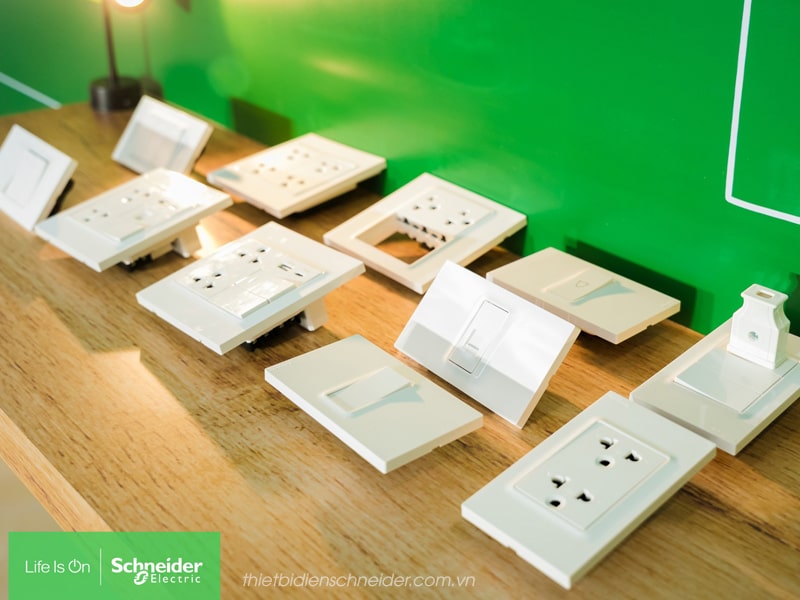 Catalogue công tắc ổ cắm Schneider Miluz E